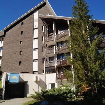 Apartment Enchastrayes, 1 Piece, 4 Personnes - Fr-1-165a-92 Enchastrayes